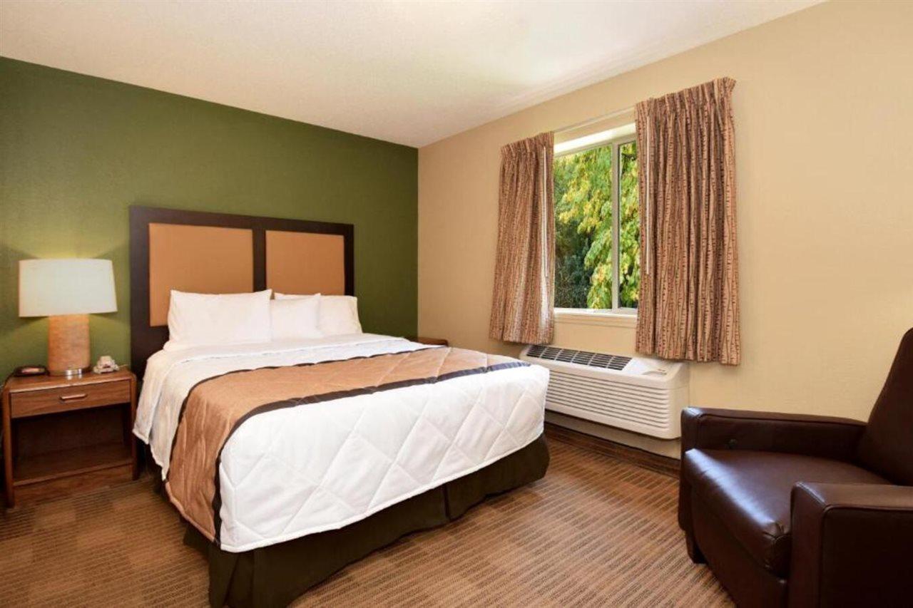 Extended Stay America Select Suites - Raleigh - Rtp - 4610 Miami Blvd Durham Esterno foto